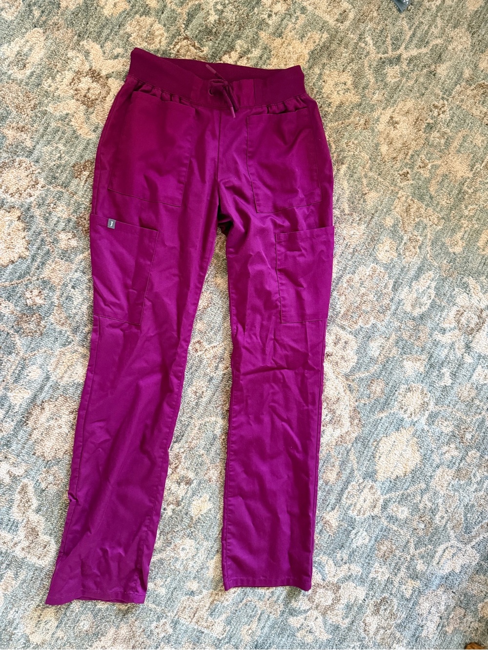 Jaanuu Short-Sleeve Scrub Top and Elastic-Waist Pants in Magenta - Picture 4 of 5